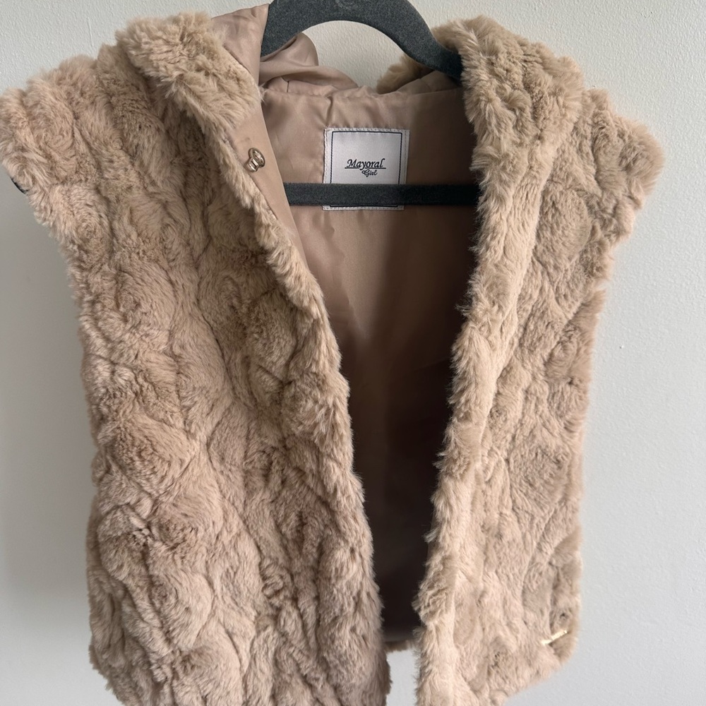Mayoral Faux Fur Vest in Soft Beige